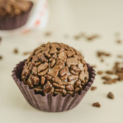 Brigadeiro com Flocos de Chocolate